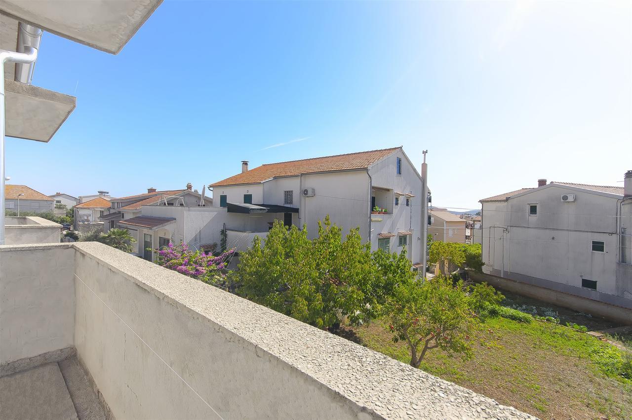 Apartment Niko Водице Екстериор снимка
