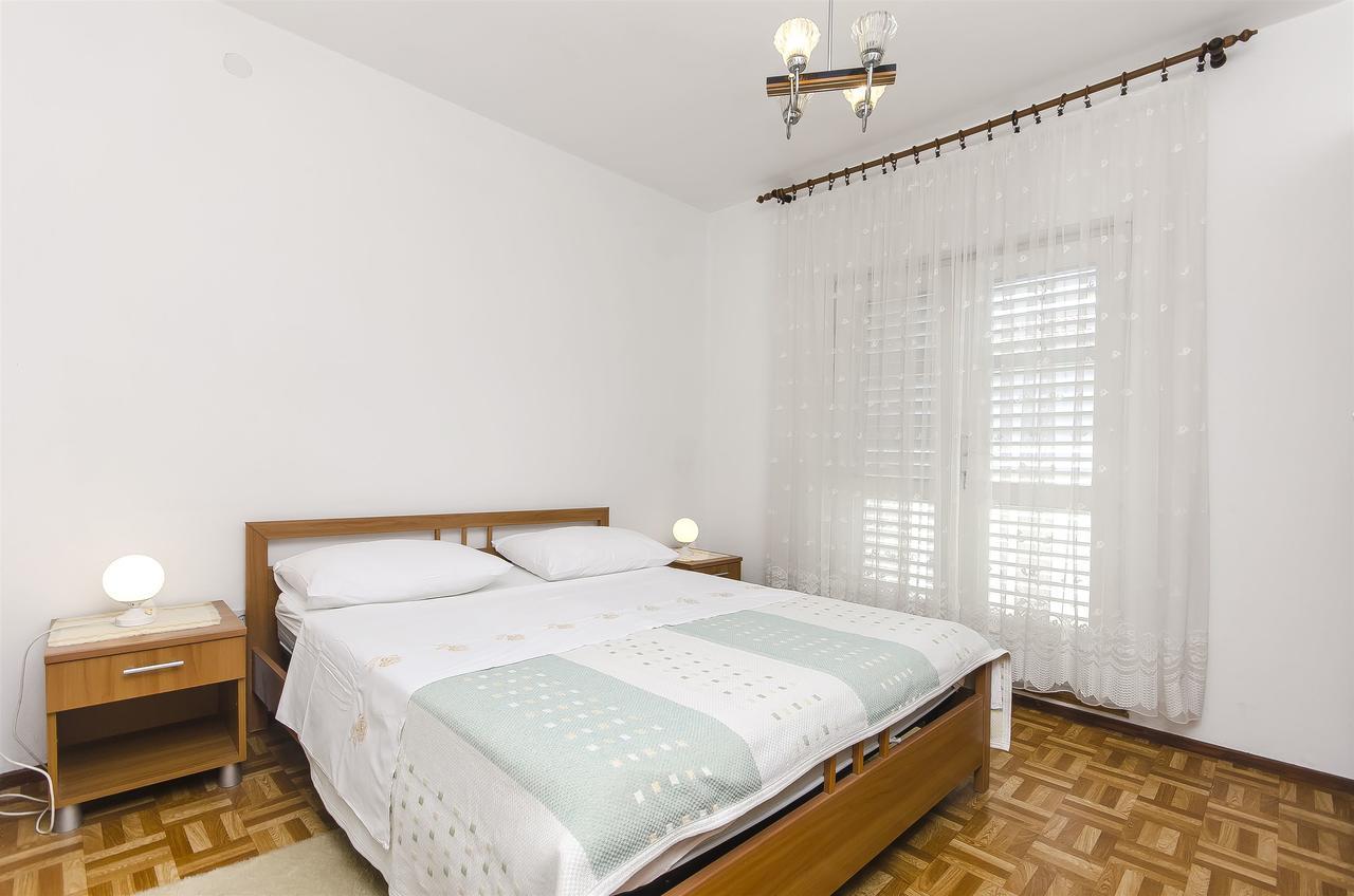 Apartment Niko Водице Екстериор снимка