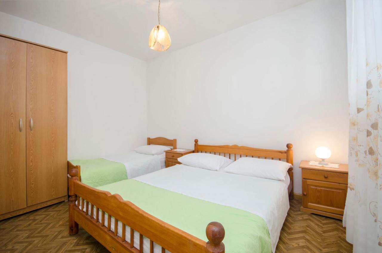 Apartment Niko Водице Екстериор снимка